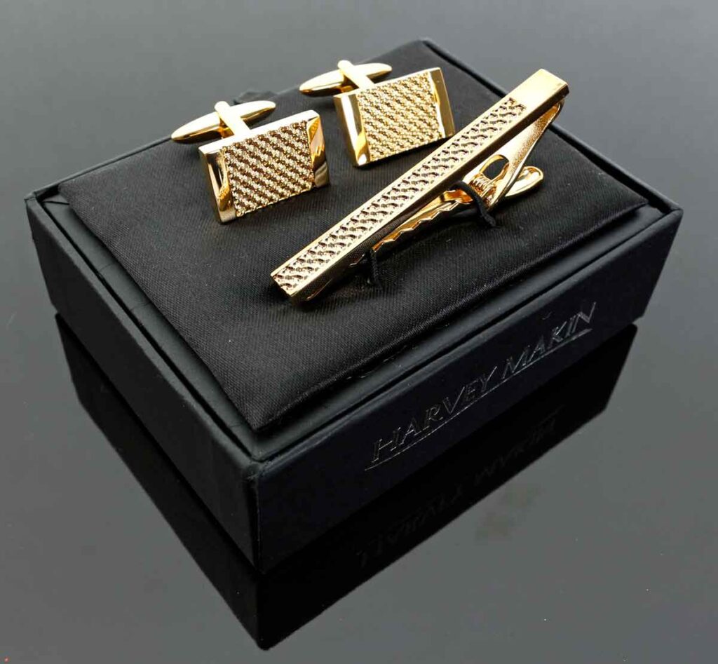Cufflinks